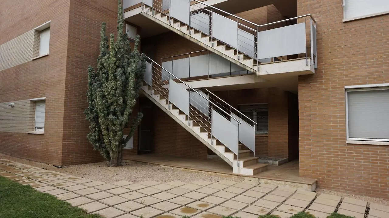 Encantador Apartamento familiar 4 px con Terraza, Parking y Wi-fi en Llançà España
