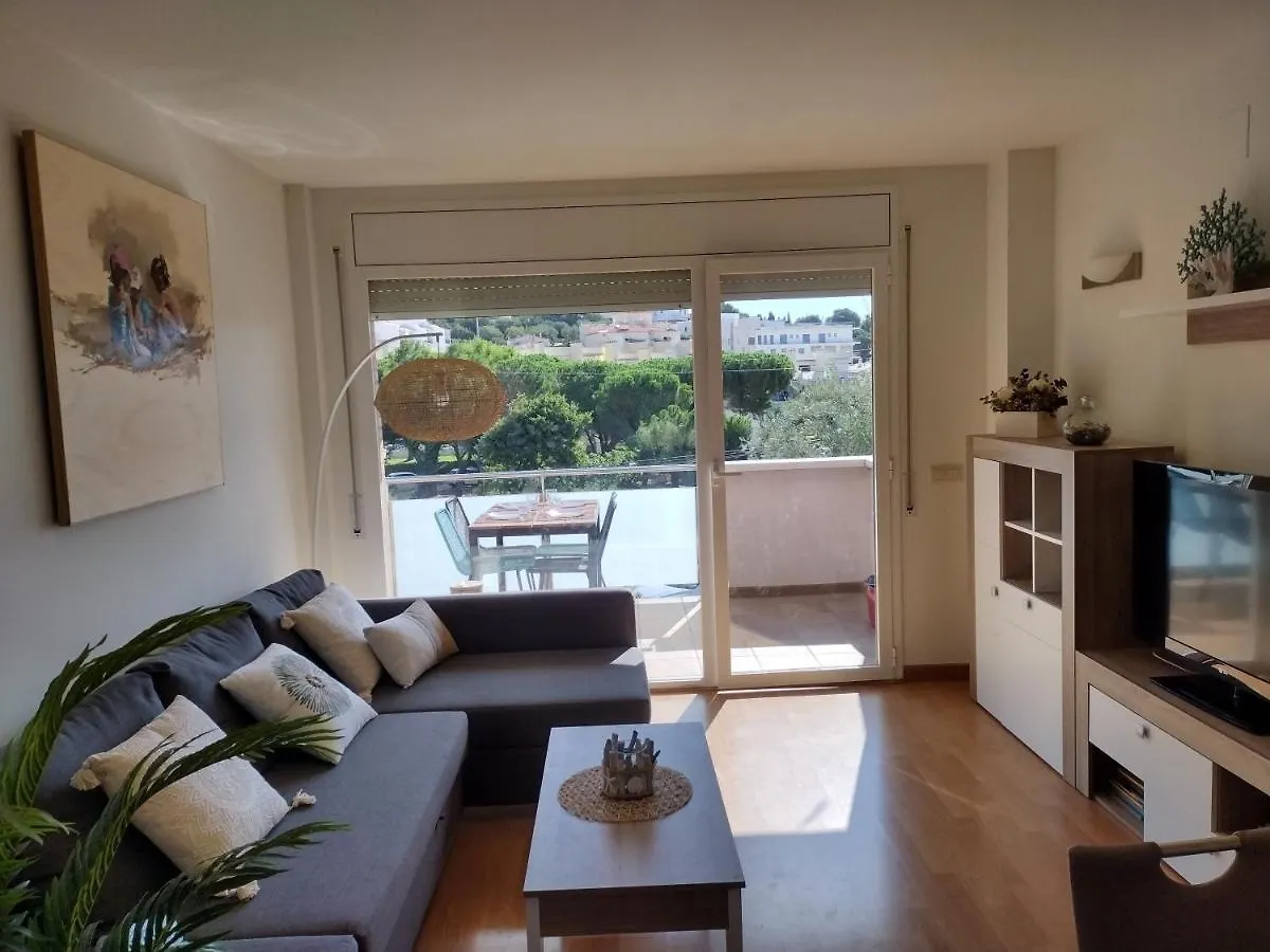 Encantador Apartamento familiar 4 px con Terraza, Parking y Wi-fi en Llançà