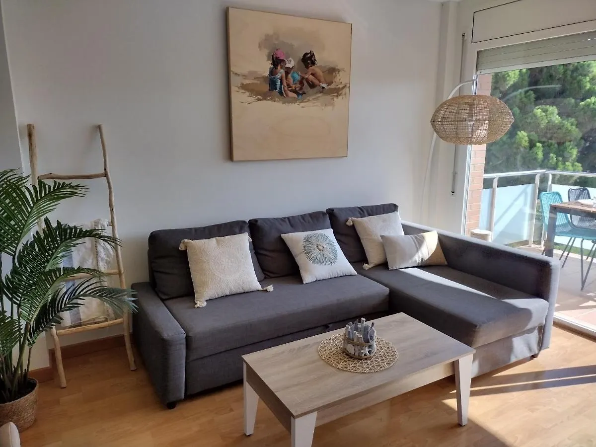 Encantador Apartamento familiar 4 px con Terraza, Parking y Wi-fi en Llançà