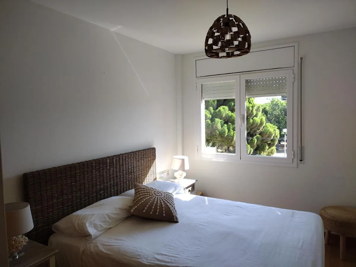 Encantador Apartamento Familiar 4 Px Con Terraza, Parking Y Wi-Fi En Llança 0*,